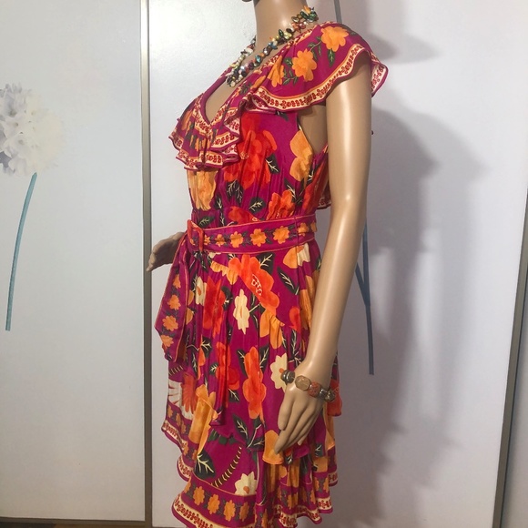 Beautiful asymmetrical sundress - Picture 3 of 12